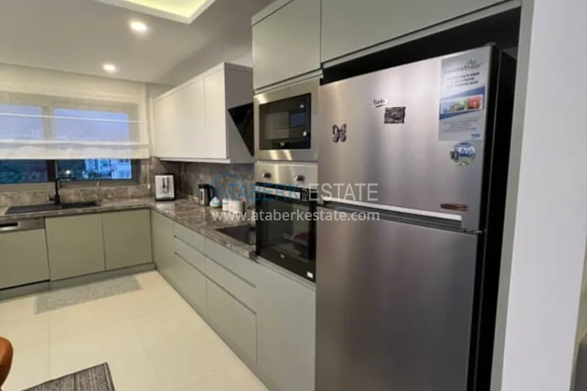 Приобрести Пентхаус-дуплекс с мебелью на первой береговой линии в районе Кестель 20