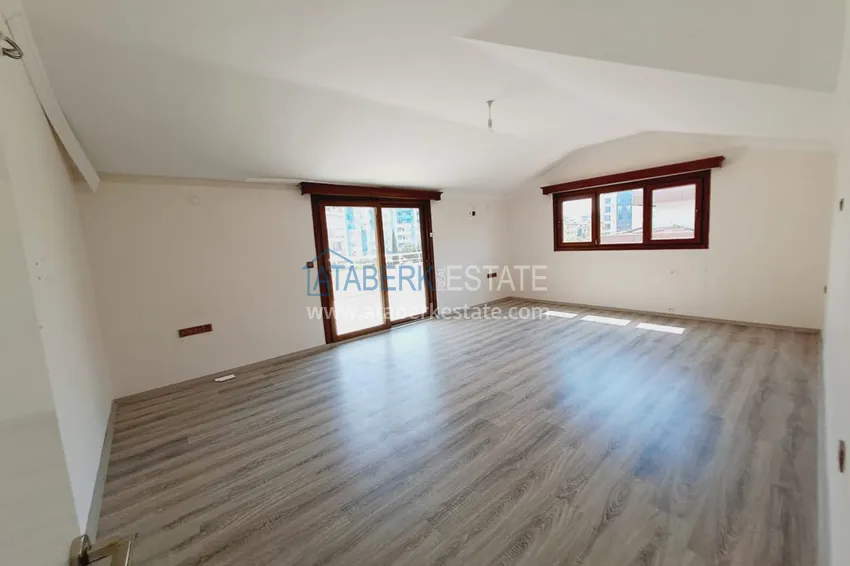 Приобрести Большой дуплекс в центре Алании с отдельной кухней – право на получение гражданства и ВНЖ 25 