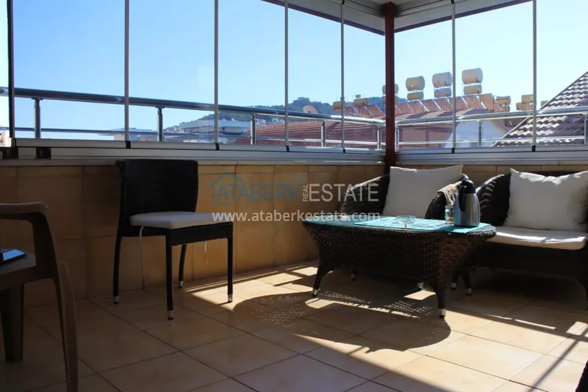 Приобрести Видовой меблированный пентхаус-дуплекс в центре Алании - 550 метров от пляжа Клеопатра 18