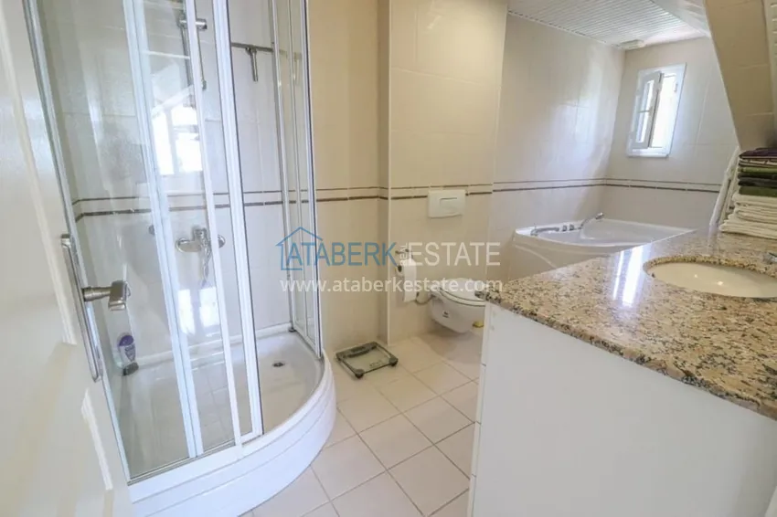 Приобрести  Квартира-дуплекс с мебелью и панорамным видом в центре Алании, историческая часть - Кале 20 