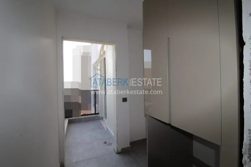 Приобрести Просторная трехкомнатная квартира в Мерсине – Мезитли, Давултепе 2
