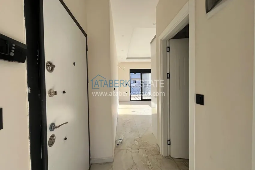 Приобрести Квартира 1+1 с чистовой отделкой и видом на горы, район Оба – Алания 2