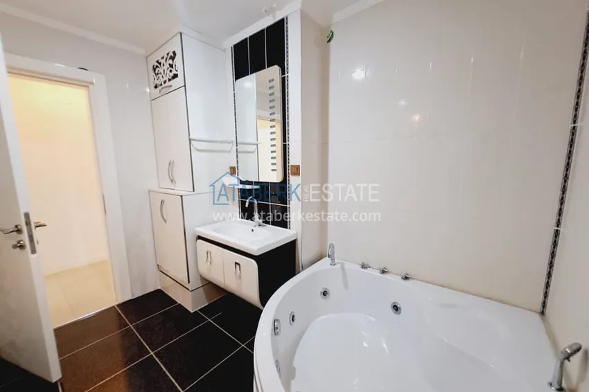 Приобрести Большой дуплекс в центре Алании с отдельной кухней – право на получение гражданства и ВНЖ 29 