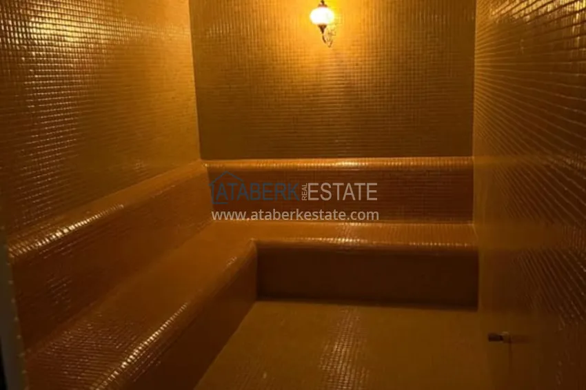 Пентхаус-дуплекс с мебелью на первой береговой линии в районе Кестель 26