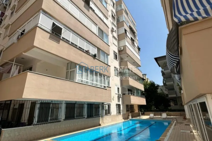 Трехкомнатная квартира с мебелью в 300 метров от моря – Алания, район Оба 2 