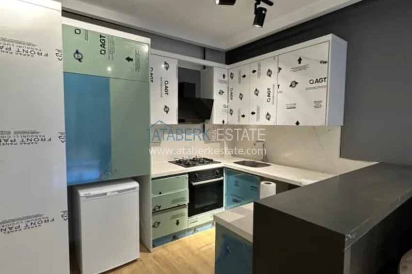 Приобрести Двухкомнатный пентхаус с частичным видом на море в Мерсине, Тедже 3 