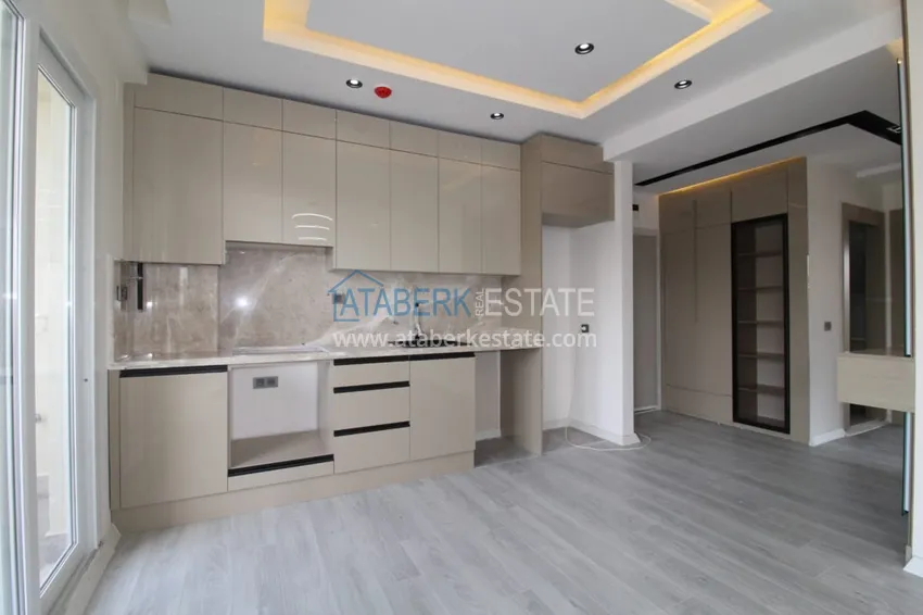 Приобрести Просторная трехкомнатная квартира в Мерсине – Мезитли, Давултепе 6