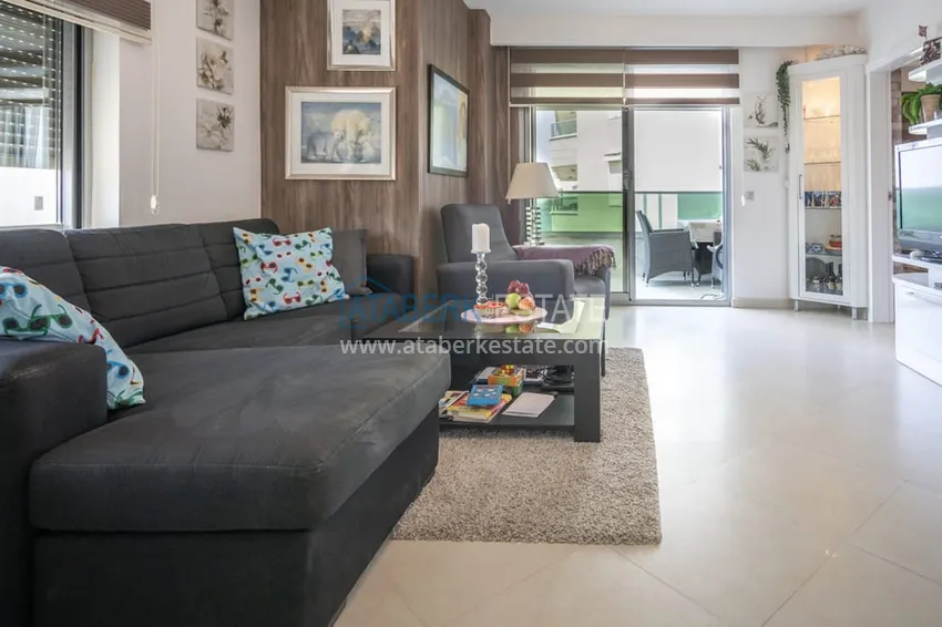 Приобрести Меблированная квартира с видом на море и застекленным балконом – первая береговая, район Оба 3 