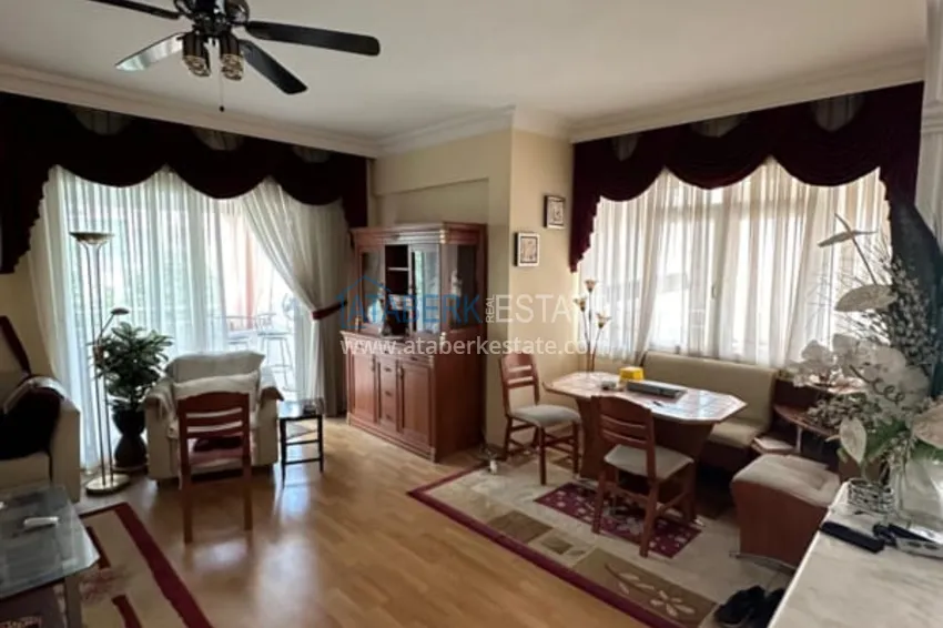 Приобрести Трехкомнатная квартира с мебелью в 300 метров от моря – Алания, район Оба 4 