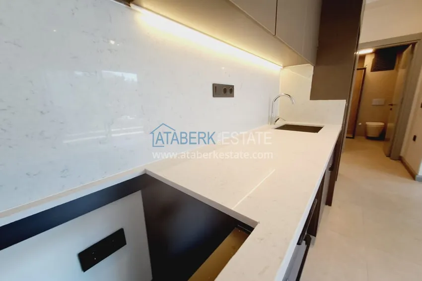 Приобрести Квартира в центре Алании, район пляжа Кейкубат в 250 метрах от моря – рассрочка 5 