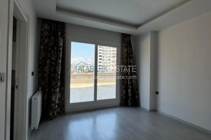 Приобрести Трехкомнатная квартира напрямую от собственника с огромной террасой – район Тедже, Мерсин 5 