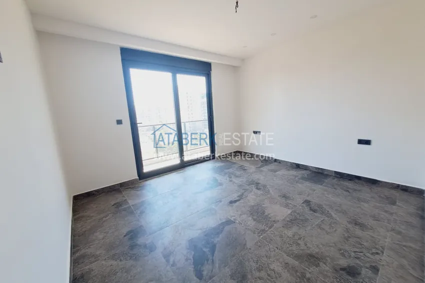 Приобрести Дуплексы 2+1 с полной чистовой отделкой в новостройке – Алания, район Махмутлар 5 