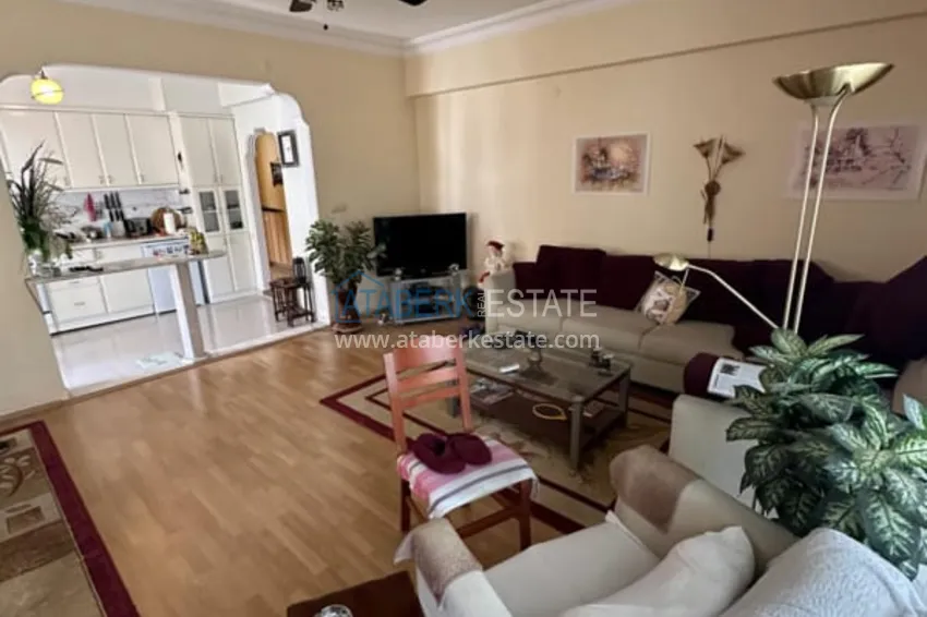 Приобрести Трехкомнатная квартира с мебелью в 300 метров от моря – Алания, район Оба 6 