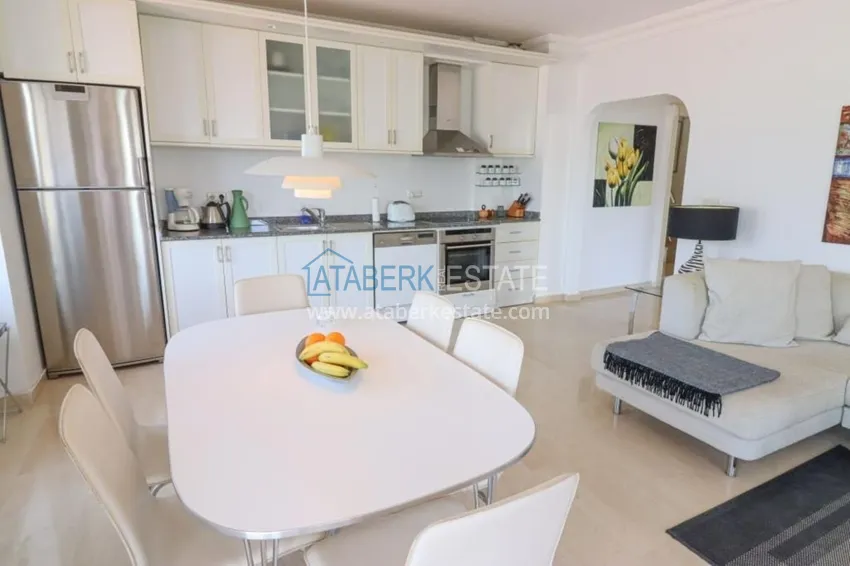 Приобрести  Квартира-дуплекс с мебелью и панорамным видом в центре Алании, историческая часть - Кале 6 