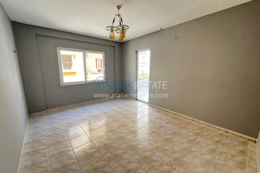 Приобрести Недвижимость под ВНЖ. Трехкомнатная квартира с отдельной кухней в Алании, район Тосмур 5 