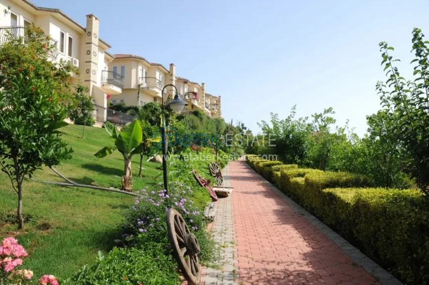 Квартира 1+1 с мебелью и потрясающими видовыми характеристиками, район Махмутлар – Алания 7 