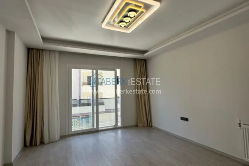 Приобрести Трехкомнатная квартира напрямую от собственника с огромной террасой – район Тедже, Мерсин 7 