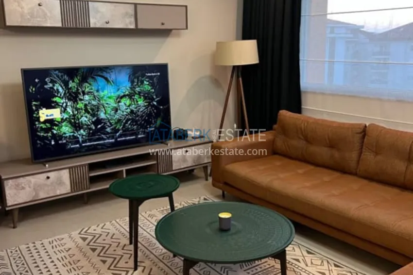 Приобрести Пентхаус-дуплекс с мебелью на первой береговой линии в районе Кестель 9