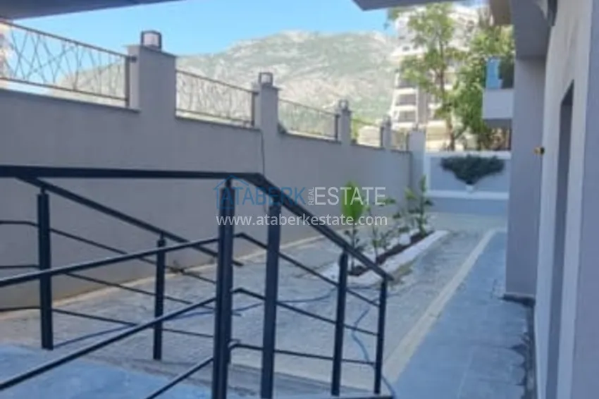 Дуплексы 2+1 с полной чистовой отделкой в новостройке – Алания, район Махмутлар 7 