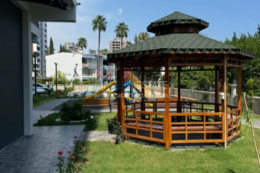 Двухкомнатная квартира с видом на море по доступной цене в районе Тедже, Мерсин 11