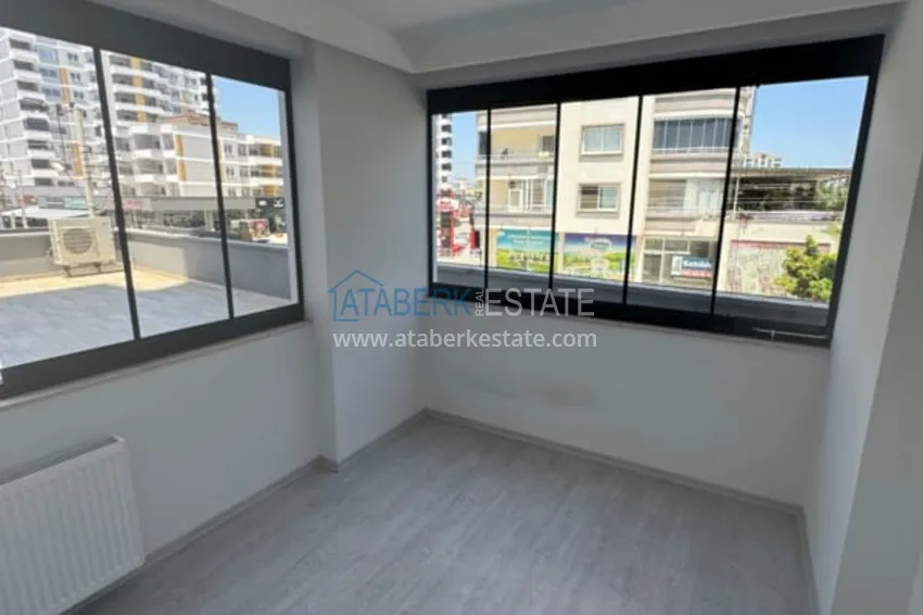 Приобрести Трехкомнатная квартира напрямую от собственника с огромной террасой – район Тедже, Мерсин 10 