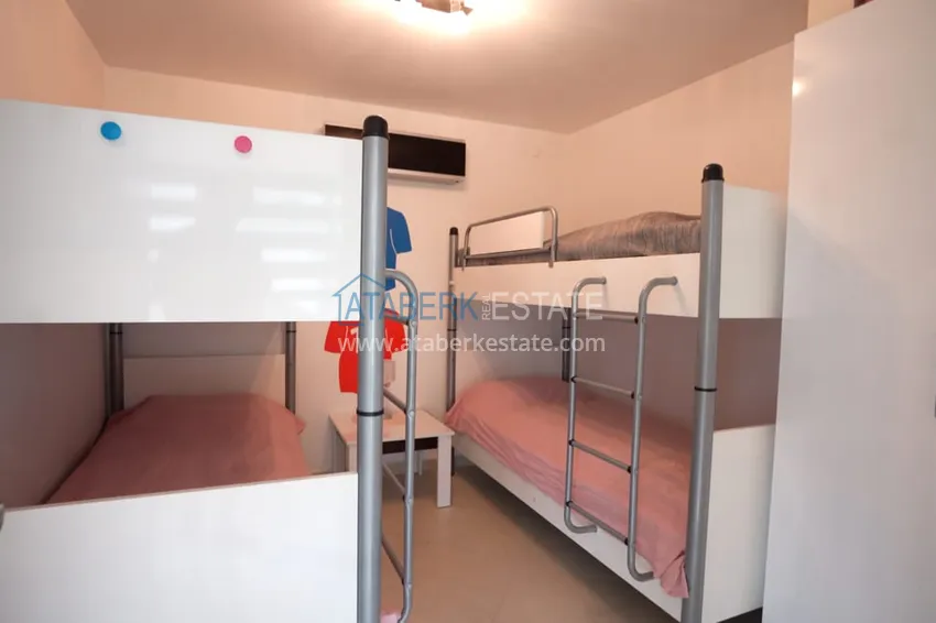 Приобрести Меблированная квартира с видом на море и застекленным балконом – первая береговая, район Оба 9 