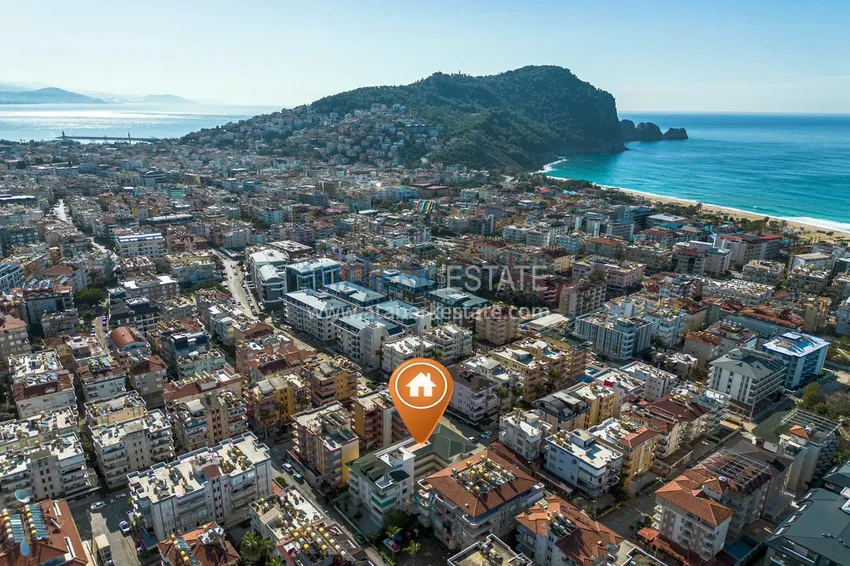 Двухкомнатная меблированная квартира в районе пляжа Клеопатра, центр Алании 1 