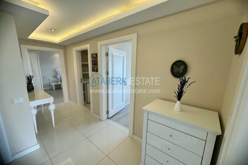 Приобрести Квартира в районе Кестель, Алания с мебелью на первой береговой линии 1