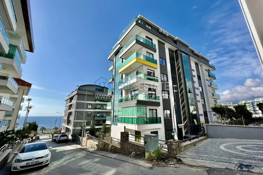 Дуплекс 5+1 в комплексе на первой береговой линии. Район Каргыджак, Алания  5 