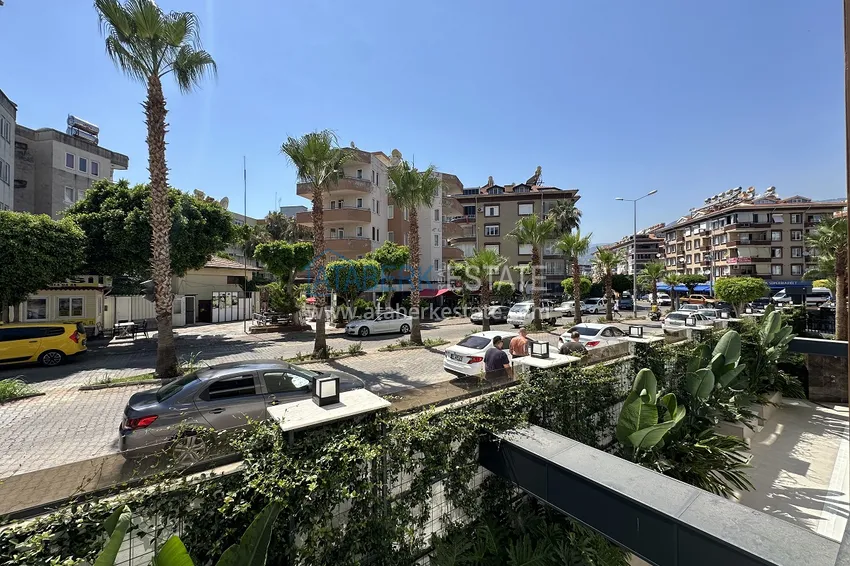 Приобрести Трёхкомнатная квартира в районе Оба. Недвижимость подходит для краткосрочной аренды 10