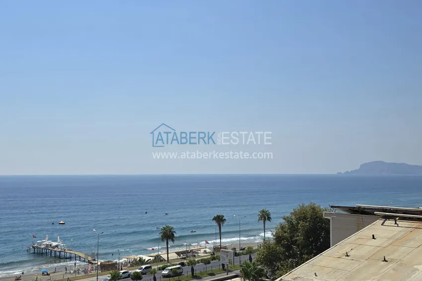 Приобрести Трехкомнатная квартира в комплексе класса люкс, на первой береговой линии – район Махмутлар, Алания 13 