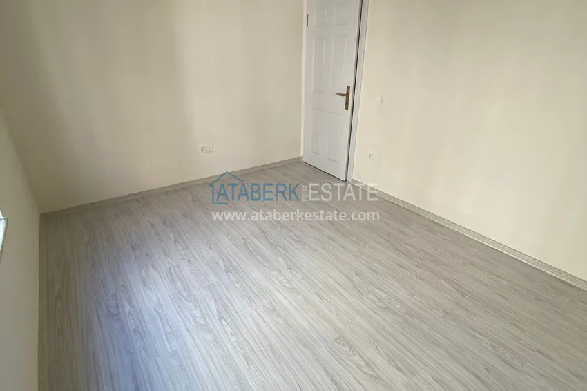 Приобрести Четырехкомнатная квартира в центре Алании - район пляжа Клеопатра 13 