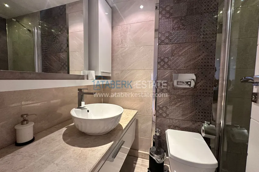 Приобрести Пентхаус-дуплекс с мебелью в центре Алании - район пляжа Клеопатра 14 