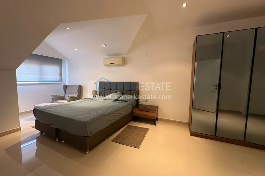 Приобрести Пентхаус-дуплекс с мебелью в центре Алании - район пляжа Клеопатра 15 