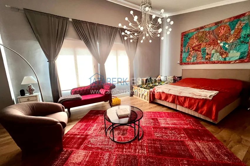 Приобрести Двухуровневый пентхаус с авторским дизайном и исключительными видовыми характеристиками – Тосмур, Алания 14 