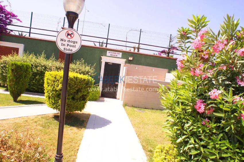 Линейная квартира 3+1 с мебелью и застеклённым балконом на первой береговой, район Тосмур – Алания 16 