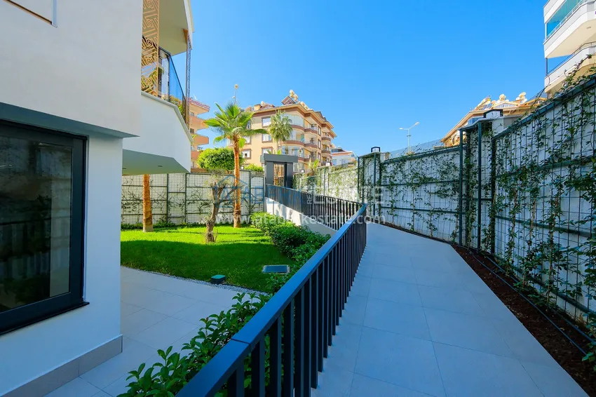 Трёхкомнатная квартира в районе Оба. Недвижимость подходит для краткосрочной аренды 17