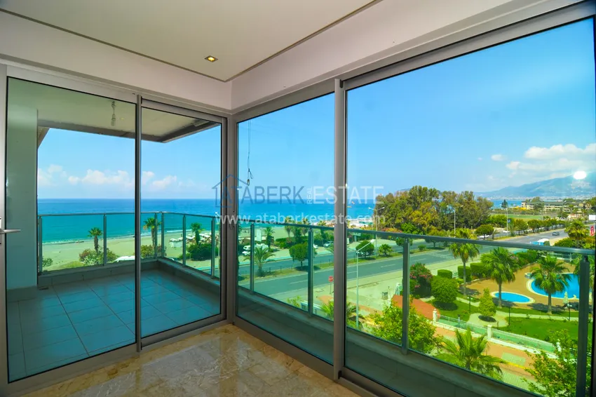 Приобрести Пентхаус-дуплекс на береговой линии с открытым панорамным видом 20 