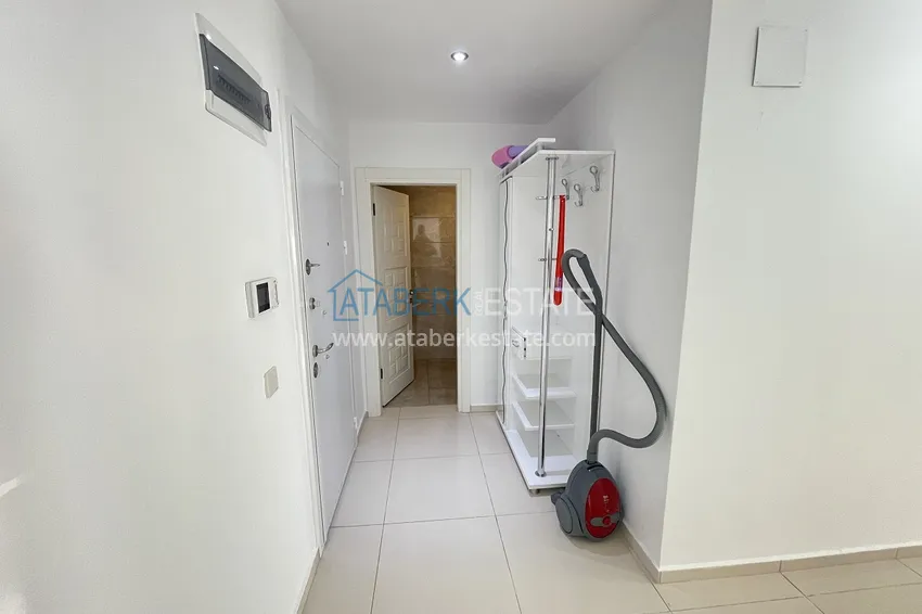 Приобрести Меблированная трехкомнатная квартира в районе Тосмур, Алания 1 