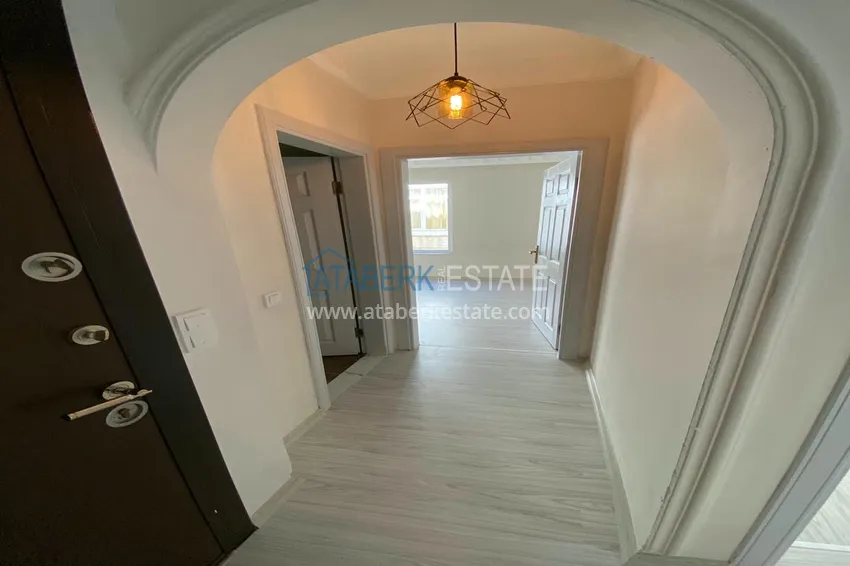 Приобрести Четырехкомнатная квартира в центре Алании - район пляжа Клеопатра 1 