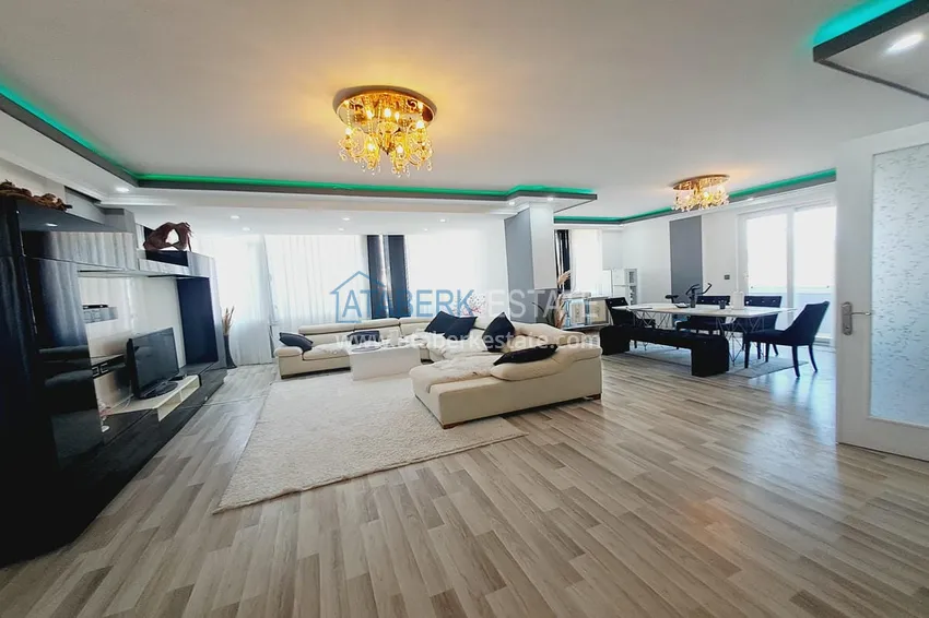 Приобрести Просторный пентхаус-дуплекс 6+1 в Махмутларе, р-н вторничного рынка - 150 метров от моря 3 