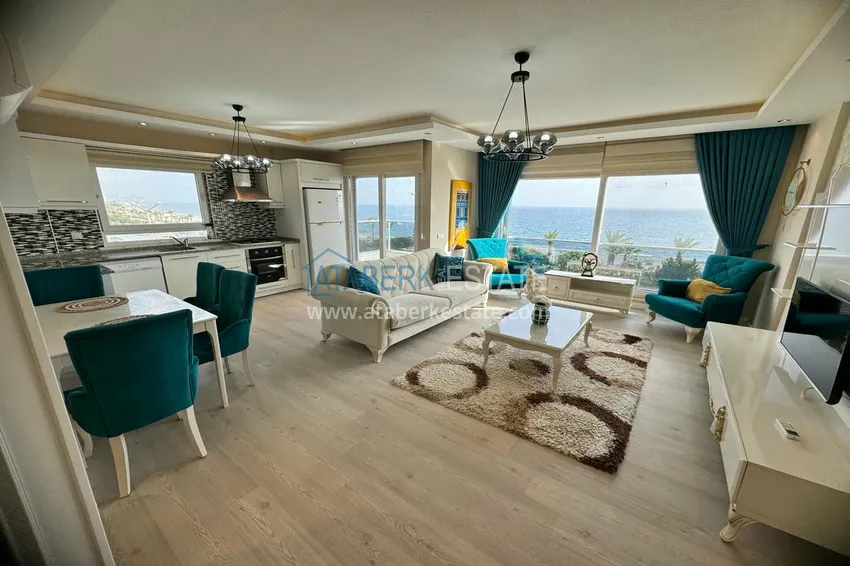 Приобрести Квартира в районе Кестель, Алания с мебелью на первой береговой линии 3