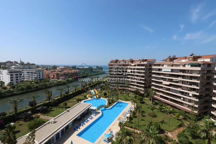 Двухуровневый пентхаус с авторским дизайном и исключительными видовыми характеристиками – Тосмур, Алания 1 