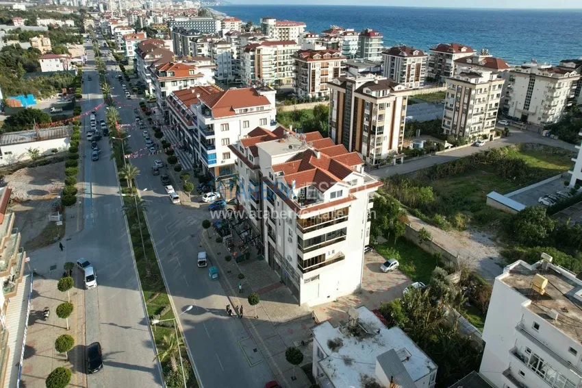 Квартира 2+1 с мебелью и застекленным балконом, район Кестель – Алания 1 