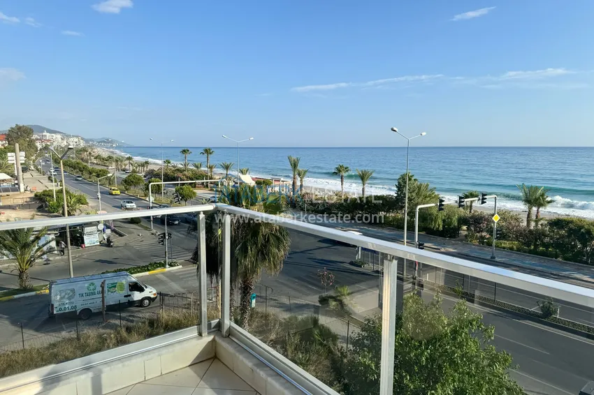 Приобрести Квартира в районе Кестель, Алания с мебелью на первой береговой линии 22