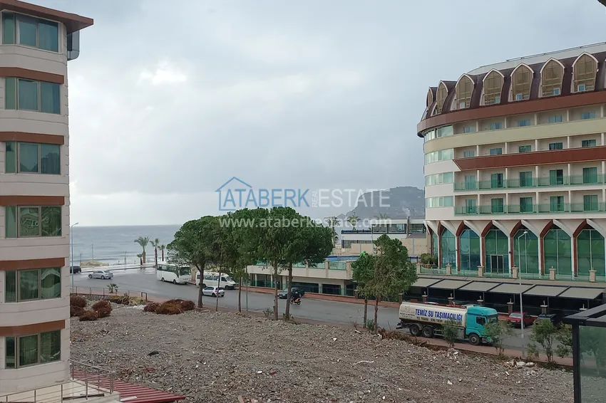 Приобрести Трехкомнатная квартира под ключ с видом на море на первой береговой линии – Оба, Алания 24 