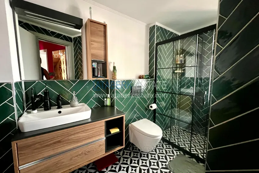 Приобрести Двухуровневый пентхаус с авторским дизайном и исключительными видовыми характеристиками – Тосмур, Алания 28 