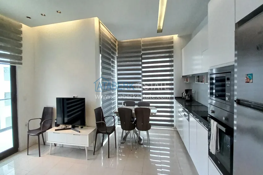 Приобрести Трехкомнатная квартира под ключ с видом на море на первой береговой линии – Оба, Алания 2 