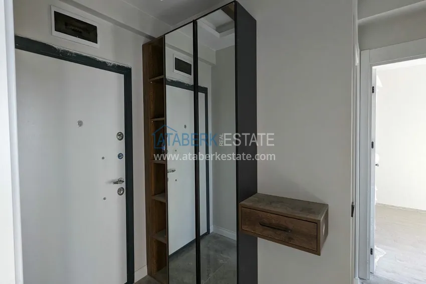 Приобрести Двухкомнатный пентхаус с чистовой отделкой, видом на горы и море - Томюк, Мерсин 2 