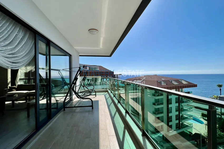 Приобрести Дуплекс 5+1 в комплексе на первой береговой линии. Район Каргыджак, Алания  35 